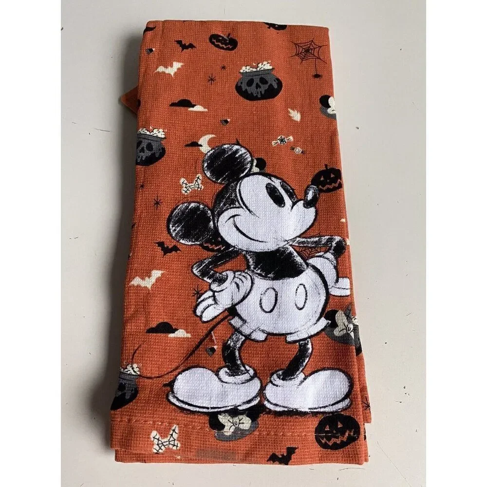 2 Pack Disney Mickey Mouse Halloween Kitchen Towels Jack O Lantern Witch Hat NEW
